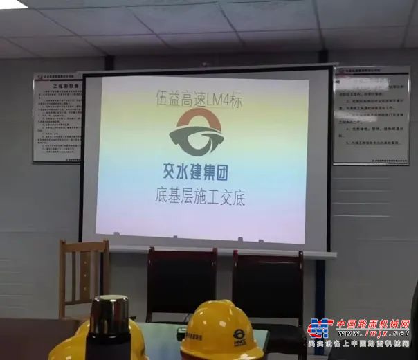 https://news-static.lmjx.net/upload/upfs/202111/04/1080w520hf_1636006486959152.jpg!1024x1024.jpg