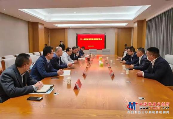 张熙滨会见三一集团来访客商