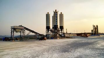 7次搬迁、出料4百万吨，见证徐工稳定土厂拌站的高光之路！