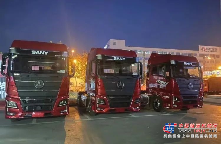 	工欲善其事必先利其器，市面上哪款车可以兼具价格和性能优势，吴巧云直接就想到了三一重卡。