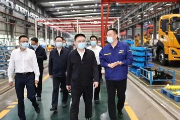 高质量发展支柱产业！湖北省委书记王蒙徽调研徐工湖北公司