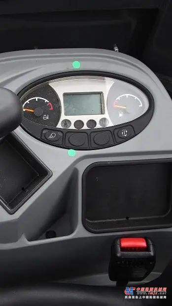 	静