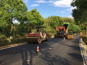 戴納派克全系列筑路設備力助閩贛界省際公路改造工程快馬加鞭
