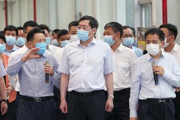 三一：鼓勵之聲猶在耳，深情囑托催奮進