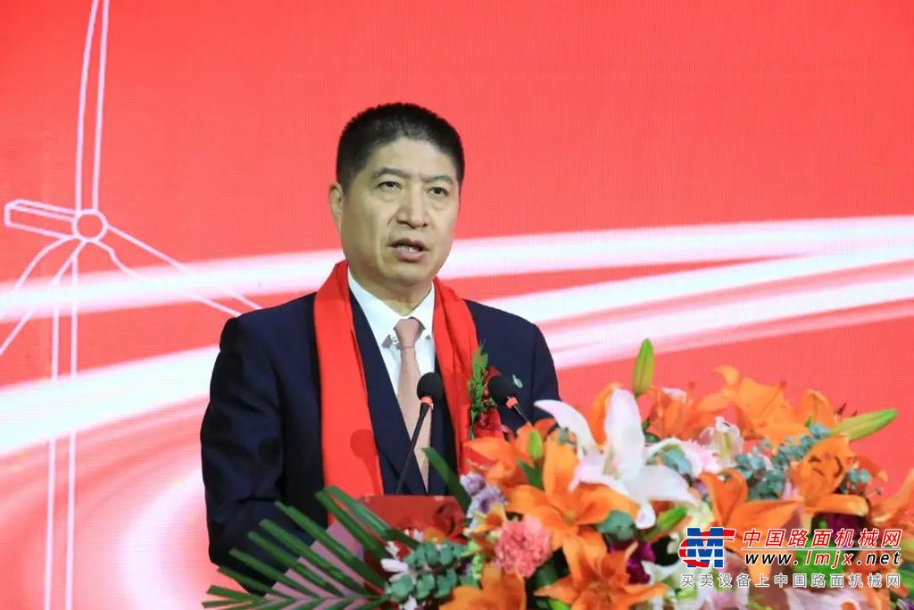 受疫情影响，三一重能上市敲钟仪式在北京以小规模和“云上市”方式举行。北京市昌平区人民政府、中信证券、行业协会、开发商及律所等相关领导嘉宾，三一集团董事向文波、黄建龙，三一重能董事长、总经理周福贵及相关领导嘉宾出席活动。上市仪式由三一集团总裁唐修国主持。