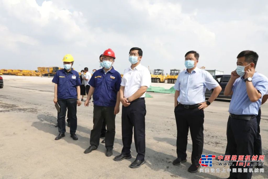 新基地新動能！市委常委、經(jīng)開區(qū)黨工委書記張克深入徐工調(diào)研