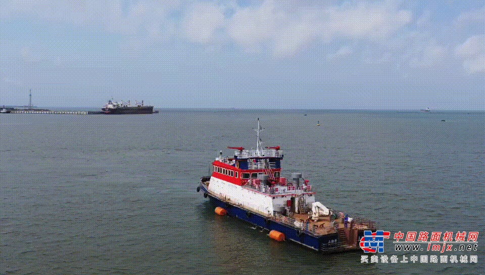 卡特彼勒：为三亚海上消防救援“添动力”！