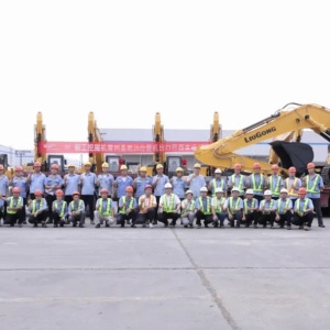 实干展宏图 | 36台柳工挖掘机批量出口巴西