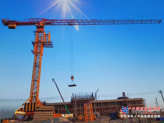 三一重工：服务先锋行｜行走在高空的“安全专家”