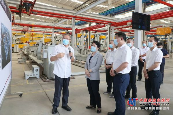 长沙市委书记吴桂英调研山河智能