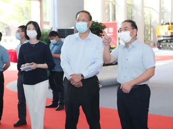 全总党组成员李晓钟一行调研三一