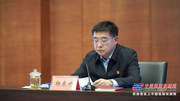 二十大代表杨东升在徐工集团传达党的二十大精神！