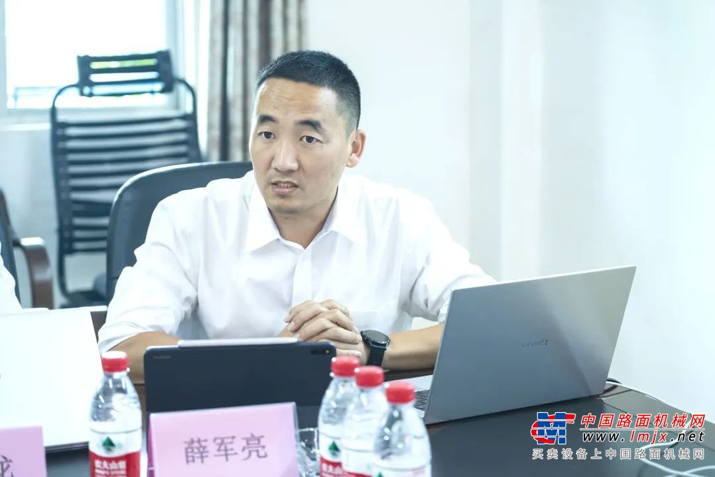 	在不到一个月的时间里，三一电动重卡在海南一举拿下“100+600”台大额订单！