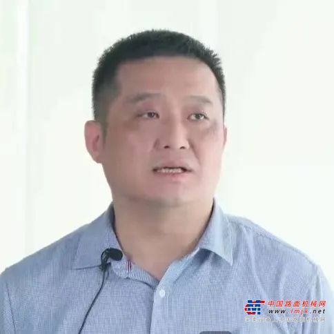 法亚亚太区高级副总裁 达忠诺先生
