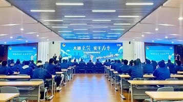 徐工：大道至简，实干为要！道路青年别样英语趴！