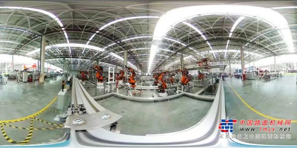 720°VR全景打卡！超帅的三一重卡