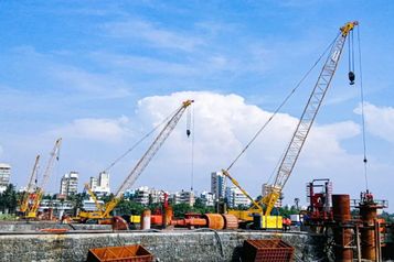 南亚踏浪 | 徐工助力印度最长跨海大桥加速建设