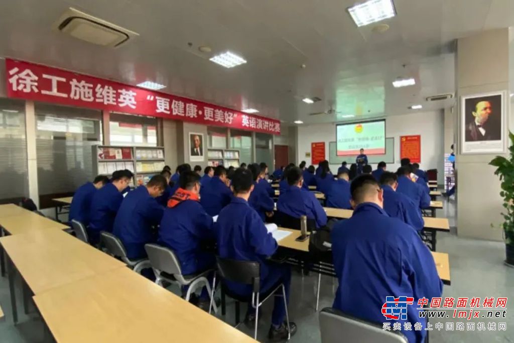 	电工赛项中陈凤阳（徐工重型）、张慧芳（徐工施维英）分获第三、六名