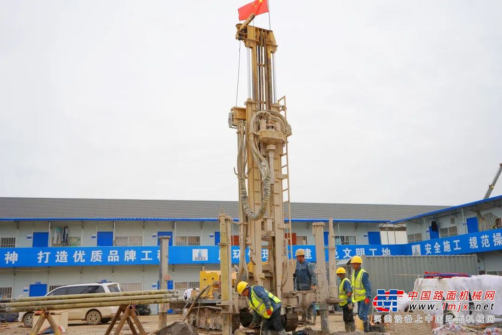 	以“我手建我家”的责任感