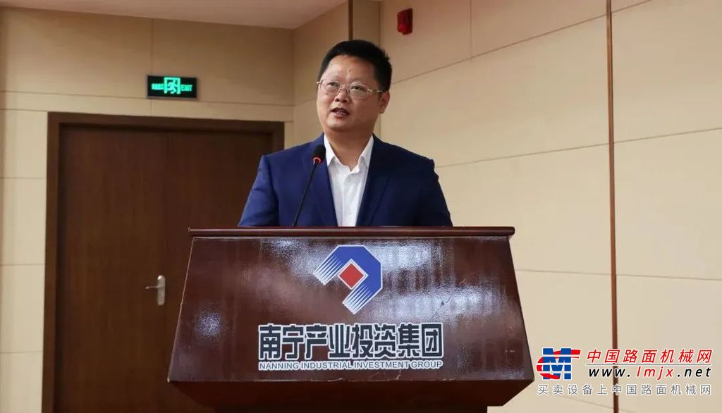 廣西美斯達作為國家級“專精特新”小巨人，致力于努力在全球物料處理設備的智能化和電動化發展中不斷創新與突破，其移動破碎篩分設備全國占有率第一，且遠銷歐美和“一帶一路”沿線國家市場，在核心產品質量把控上，與山東臨工不謀而合，在渠道建設上也獨樹一幟，是臨工理想的合作伙伴。山東臨工將結合廣西美斯達集團的獨有特點，訂制化開發礦山專用的電動新產品，助力事業發展。