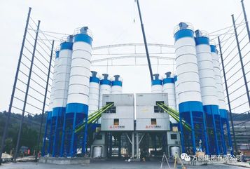 方圆【真挚服务】用汗水感动客户 用拼搏赢得赞誉