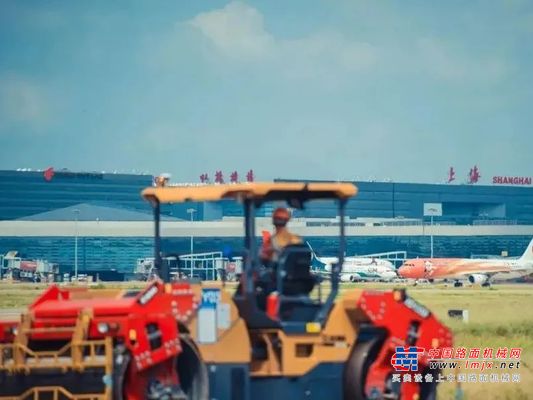 霸气！N张百年跑道施工图来了！