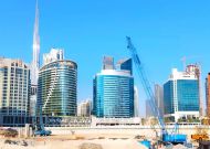 走进“土豪城”迪拜，徐工履带吊的体验如何？