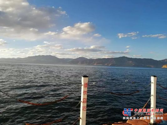 三一重工：驰骋千里，穿越无人区，只为心中使命！