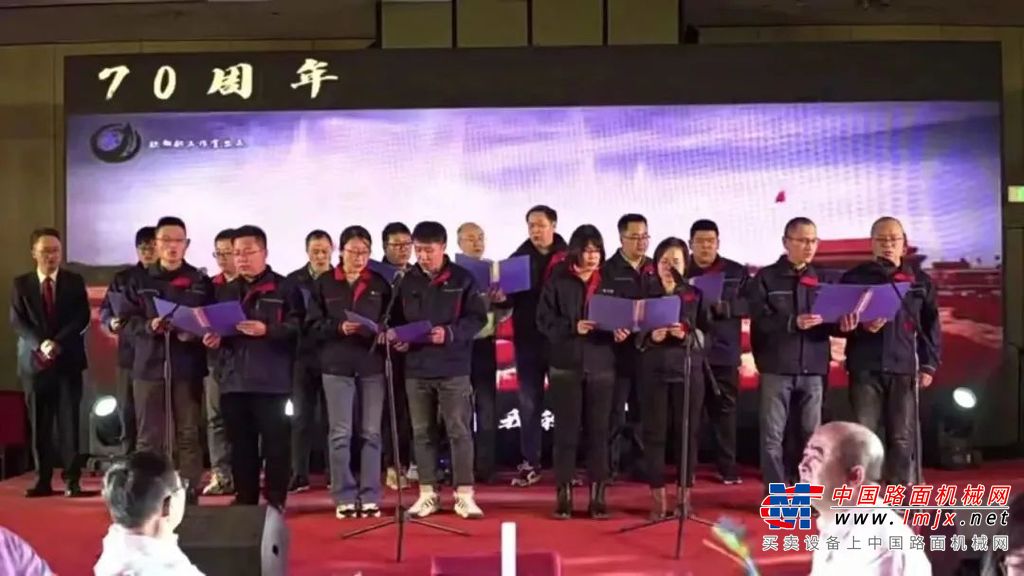 2022年，是复杂、多变的一年，也是变革、突破的一年，虽然并不轻松，但是玛连尼人团结奋进、蓄势待发、拼搏进取、稳扎稳打，克服疫情影响等重重困难，实现了平稳发展，为2023年的工作打下坚实的基础。