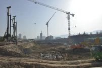 汉巴南铁路巴中东站站房项目建设忙