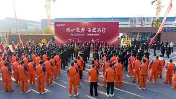 奋发笃行 | 柳工江汉80台明星产品奔赴全国市场！