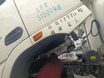 春节不打烊，福建客户为徐工服务点赞！