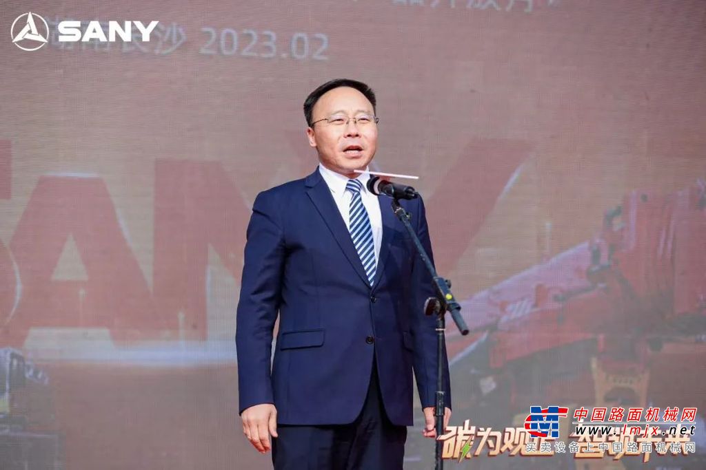 	看点一：18款机型霸气展出
