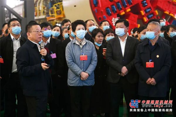 多谋务实之方 多献为民之策 | 部分在湘全国人大代表视察铁建重工