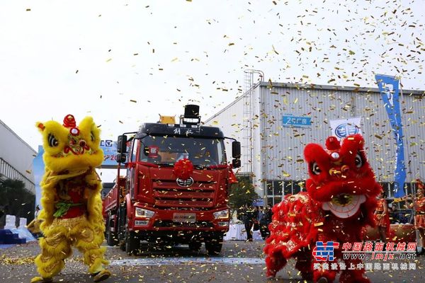 向新同行，再塑辉煌！徐工随车&一汽解放一体化战略合作启新篇