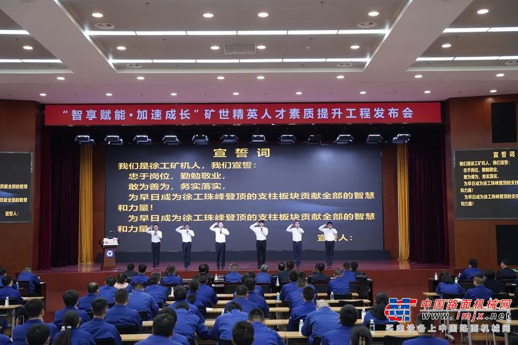 左右滑动查看图片