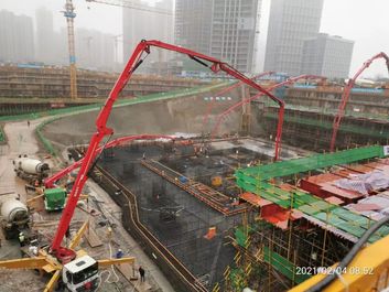 三一重工：318米！世界泵王助长沙“梅溪湖第一高楼”核心筒封顶