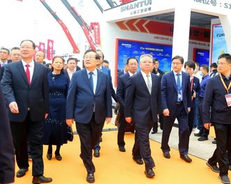 2023长沙展 | 太火爆！山推展位迎八方来客