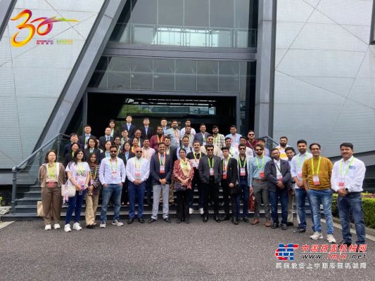 科技献礼新时代，印度工程机械代表团到访中联重科