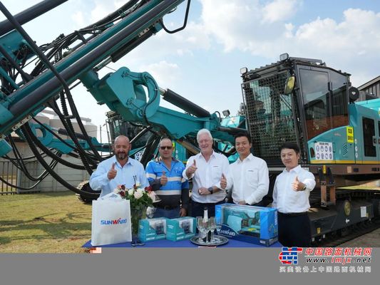 登陆南非，山河智能新型凿岩利器交付客户