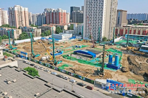 闪耀首都！山河智能旋挖钻机集群助力民生工程
