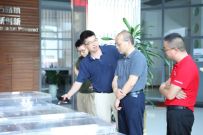 中国工程机械工业协会秘书长吴培国一行到访南方路机