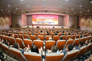 永远跟党走 携手向未来 | 山推多款新品耀世登场献礼“七一”