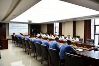 陕建机公司党委理论学习中心组召开专题学习研讨会