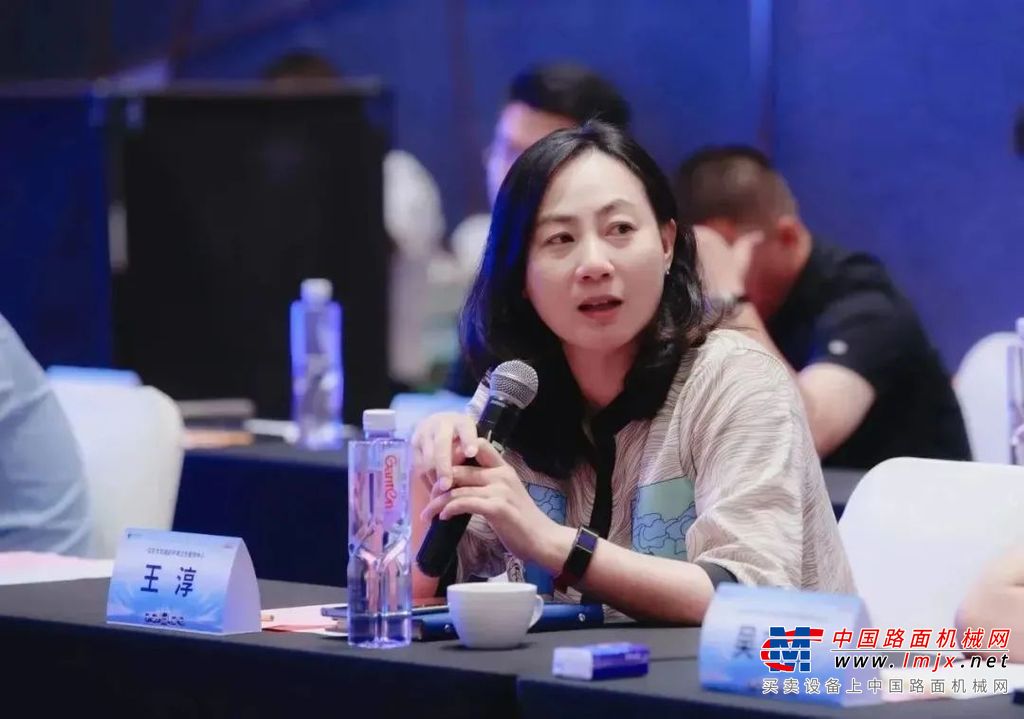 北京市市容环境卫生协会常务副理事长兼秘书长李香菊