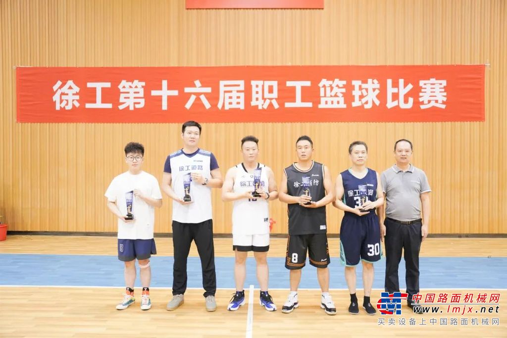	拳拳赤诚，彰显拼搏决心