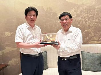 共谋未来 | 安徽海螺集团公司与柳工深化战略合作