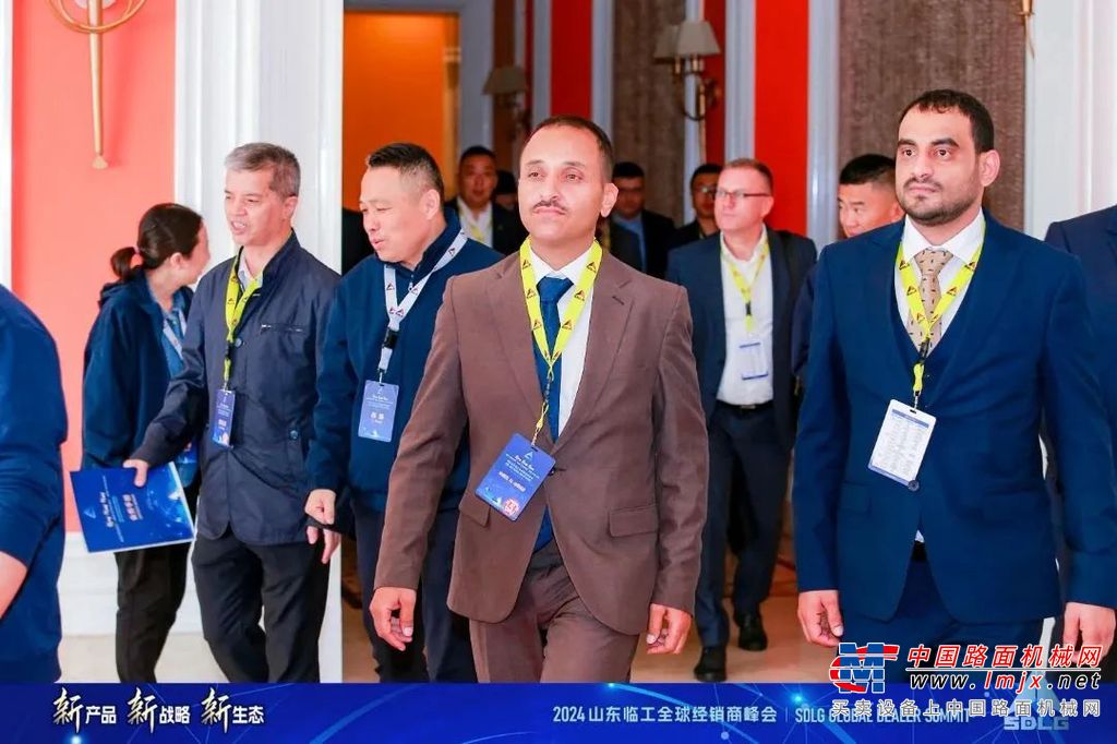 	近年来，随着“一带一路”战略的深入推进及工程机械核心零部件国产化率的不断提升，中国工程机械出口保持高速增长态势。再加之，疫情反复，国际贸易争端频发，全球经济增长乏力，国内房地产行业持续低靡，工程机械行业遇到了严峻挑战。在此情况下，山东临工及时调整战略，积极开拓海外市场，销量不断突破。