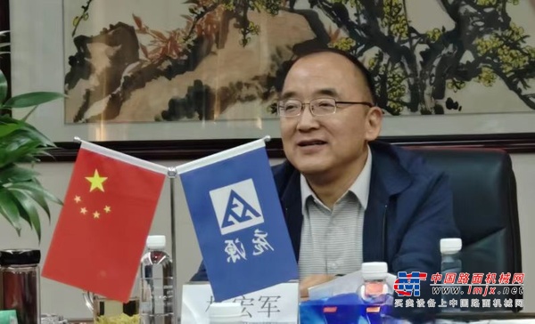 陕建机：杨宏军赴淮海庞源、皖北庞源调研指导工作
