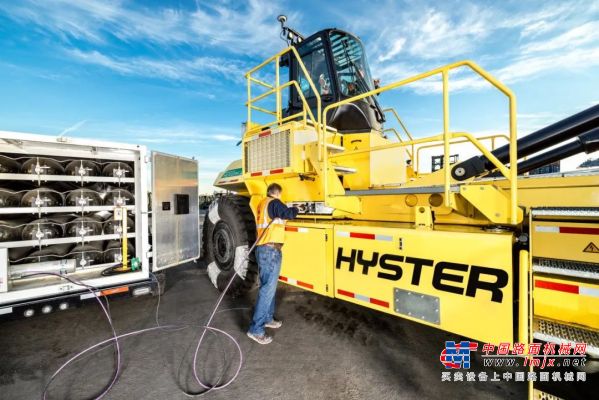 海斯特全球首款氫能源重箱堆高機獲得《FAST COMPANY》刊物認可